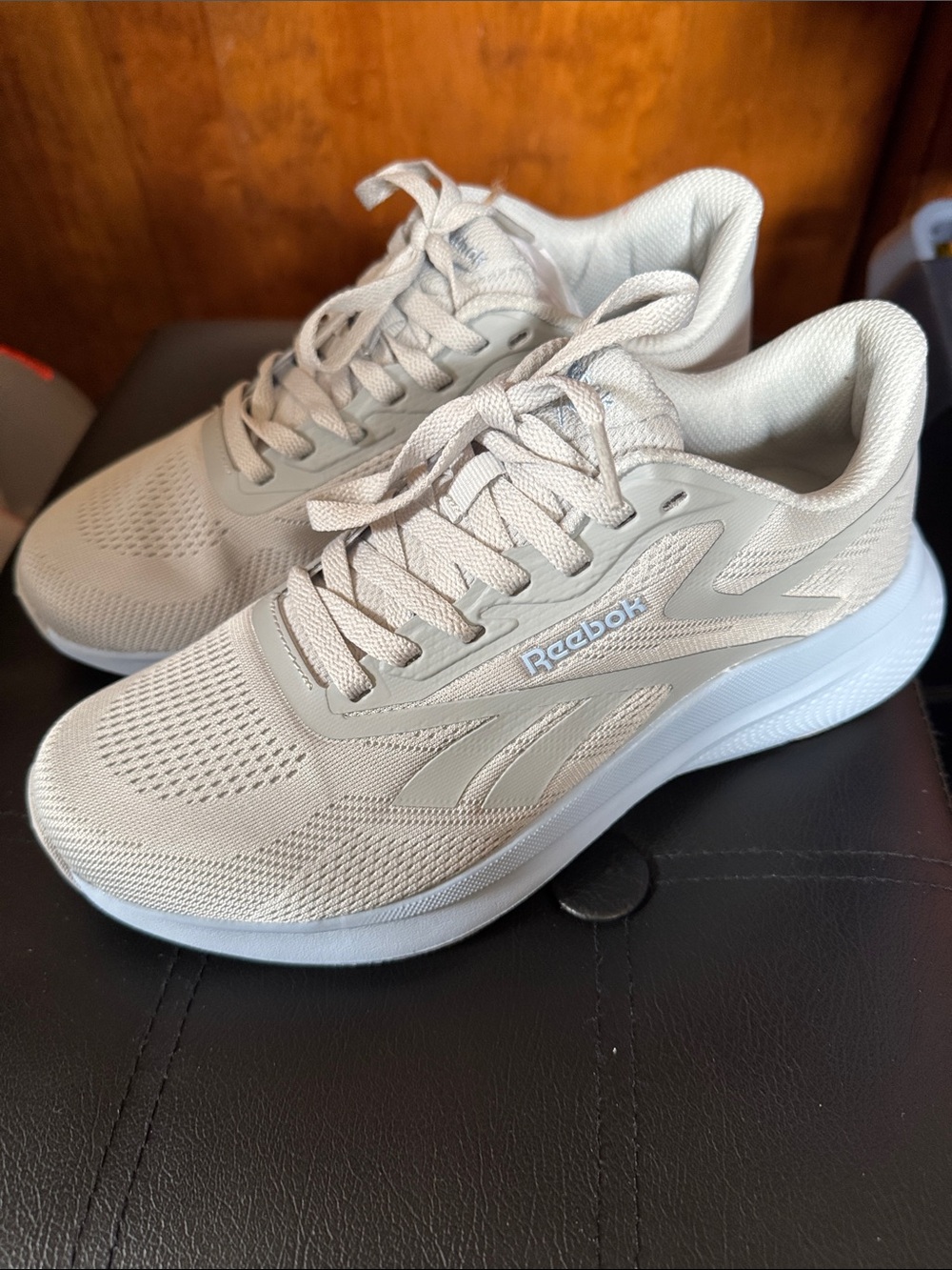 BNWT Reebok Women's Neutral Running Sneakers - lt grey lt blue